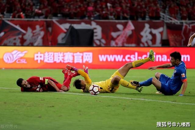 字母哥59+14雄鹿险胜活塞 魔术克步行者4连胜