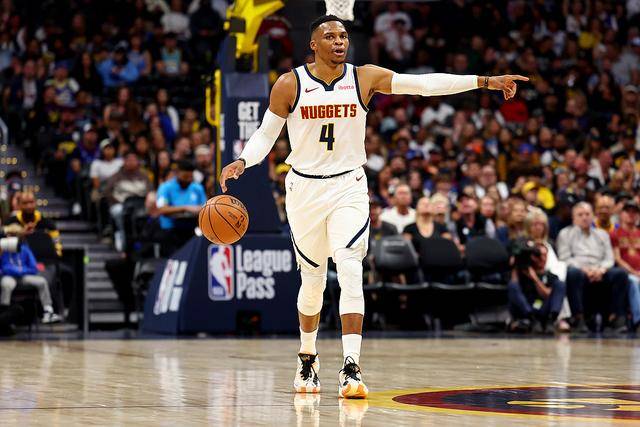 NBA联合试训名单：状元热门迪班萨&彼得森&布泽尔领衔 小佩贾在列